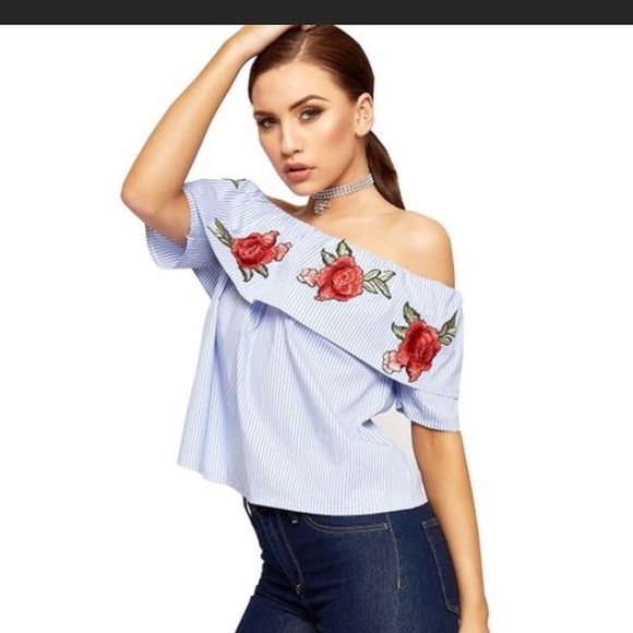 Off the shoulder embroidery top - Picture 3 of 5